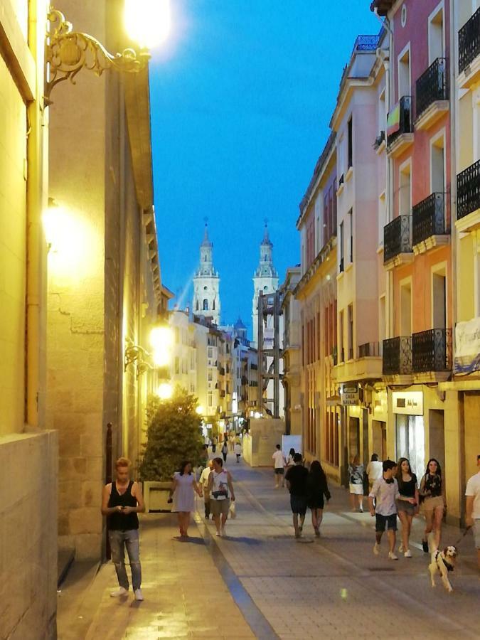 Apartamento Turistico Santiago ログローニョ エクステリア 写真